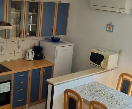 Dominik Apartman *